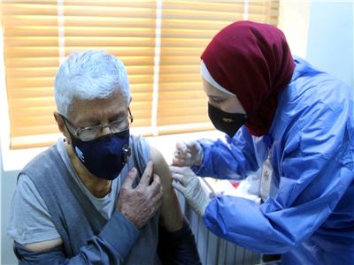 تطعيم 25 ألف مواطن بلقاح كورونا في الإسكندرية 