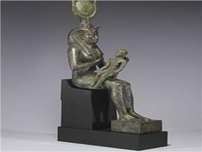 متحف الغردقة يعرض تمثال المعبودة «إيزيس»