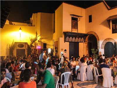 مطالب من أصحاب المقاهي بتونس بتمديد موعد الحظر الليلي في رمضان