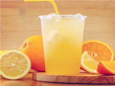 للصائمين.. فوائد شرب عصير البرتقال بالليمون بعد الإفطار