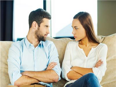 7 علامات تدل على أن شريكك «متحكم»