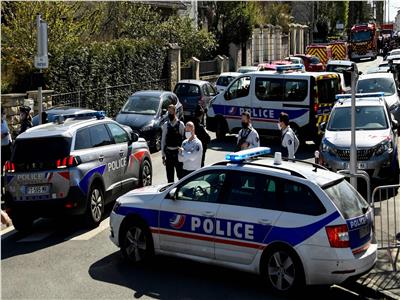 فرنسا: منفذ هجوم شرطة رامبوييه يعاني من التطرف واضطرابات في الشخصية