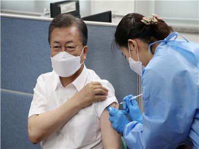 كوريا الجنوبية تعرب عن قلقها من نقص لقاحات «كورونا» في البلاد 