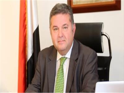 «توفيق» يعرض على الحكومة جهود إعادة هيكلة شركة النصر للاستيراد
