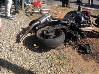 إصابة 3 أشخاص في حادث انقلاب دراجة بخارية في بني سويف