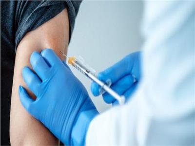 أرقام مفزعة لإصابات كورونا وطفرات جديدة تهدد قدرة اللقاح | فيديو