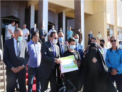 محافظ شمال سيناء يوقد شعلة «أوليمبياد الطفل المصرى» في نسخته الثالثة