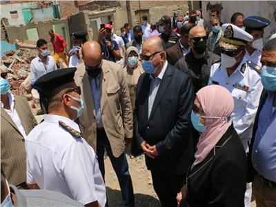 محافظ القاهرة يتفقد أعمال إزالة منطقة بطن البقرة العشوائية