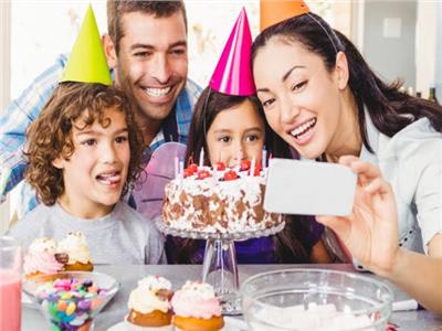طرق للاحتفال بعيد ميلاد طفلك في المنزل في ظل كورونا 