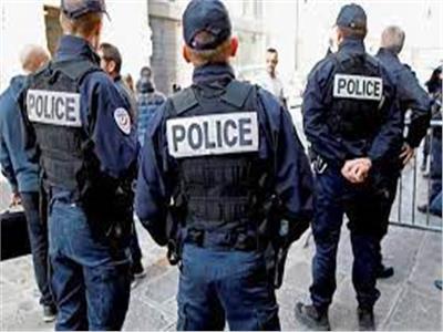 هجوم بسكين على مركز شرطة بفرنسا.. وإصابة شرطية