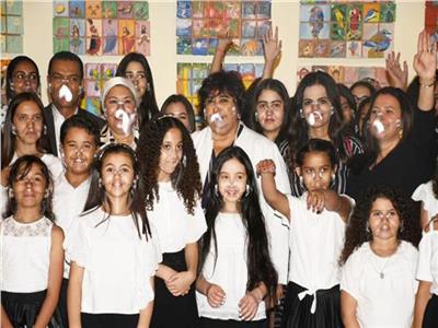فيديو| وزيرة الثقافة: شاهدنا إنجاز أطفال 57357 فى معرض دونزي التشكيلي