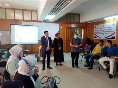 جامعة عين شمس تنظم دورة إعداد المدرب «TOT» في جامعة الفيوم