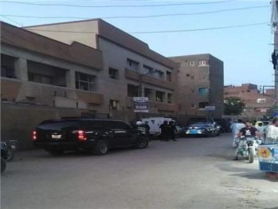 الطب الشرعي يصل مستشفى نجع حمادي لمعاينة جثث ضحايا «أبو حزام»