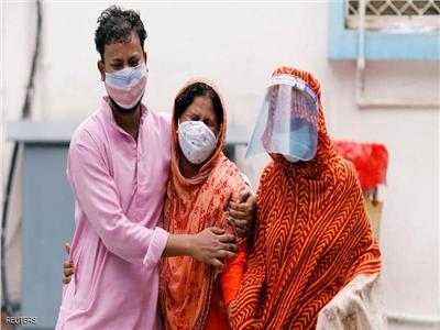 الهند تسجل أعلى زيادة وفيات يومية في العالم بسبب كورونا 