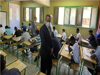 1114 طالبا يؤدون امتحانات الشهادة السودانية 2021 بالجيزة