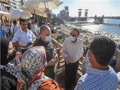 محافظ الإسكندرية يخصص كابينتين مجاناً بشاطئ ستانلي للجيش الأبيض