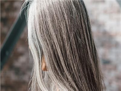 4 علاجات منزلية لإصلاح الشعر التالف 