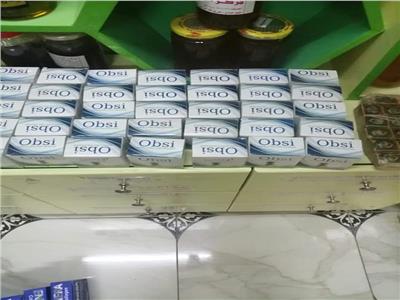  ضبط أدوية «مهربة من الخارج» داخل صيدلية شهيرة بقنا
