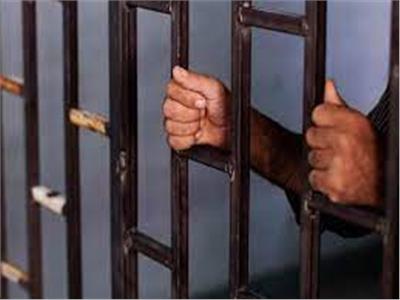 حبس سائق الأتوبيس متعاطي المخدرات بالقاهرة