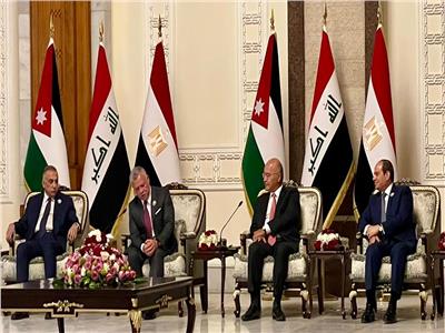 الرئيس السيسي: نتطلع لتدشين مرحلة جديدة من التعاون المصري العراقي الأردني