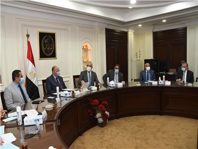 وزير الإسكان ومحافظ القاهرة يتابعان تنفيذ مشروعي «مثلث ماسبيرو» و«مجرى العيون»