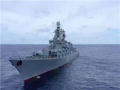 البحرية الروسية تقوم بإطلاق الصواريخ والمدفعية في تدريبات في المحيط الهادئ