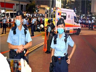 طعن شرطي في هجوم «لذئب منفرد» في هونج كونج