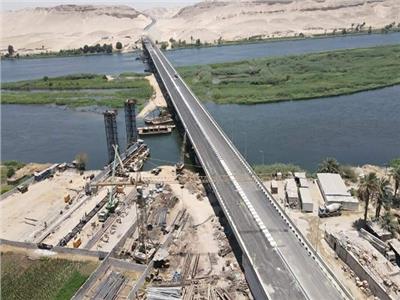 استكمال أعمال المرحلة الأولى من محور ديروط الحر على النيل| صور 
