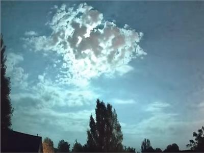لحظة انفجار كرة نارية نيزكية بسماء أيداهو الأمريكية| فيديو