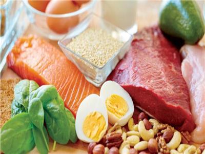 «استشاري تغذية» يوضح أضرار نقص البروتين في الجسم | فيديو