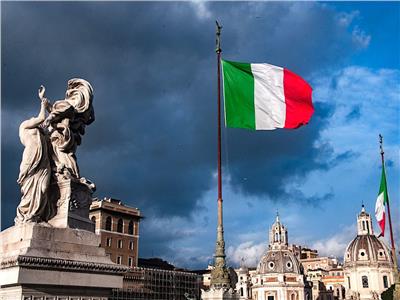 ايطاليا تطلق مشروع دخل الإقامة النشط باستثمارات ٧٠٠ الف يورو