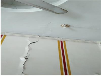 إخلاء مبنى جمعية تحسين الصحة بطنطا قبل انهياره | صور