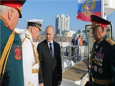 سانت بطرسبورج تحتضن العرض البحري الرئيسي للبحرية الروسية 