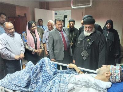 خروج الشيخ الإدريسي من مستشفى أسوان بعد جراحة ناجحة