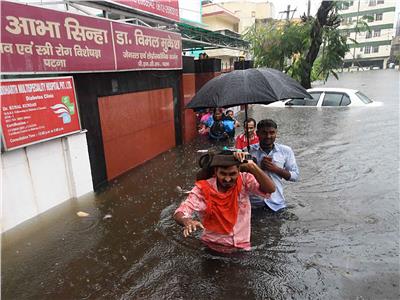 مصرع 230 شخصا بسبب الأمطار الموسمية شرقي الهند