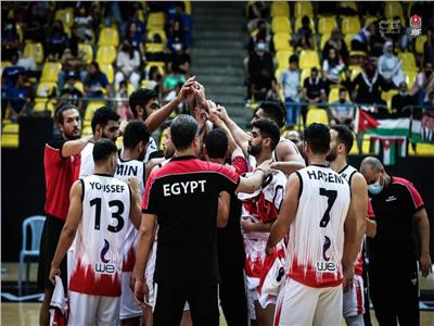 منتخب السلة يخسر أمام الأردن في نهائي بطولة «الملك عبد الله»