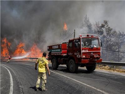 الإتحاد الأوروبي يمد يد العون لتركيا لمواجهة الحرائق 