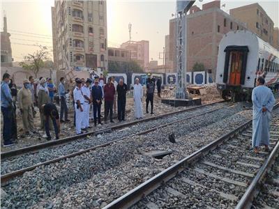 سقوط «البوجي الخلفي» للعربة السابعة من قطار القاهرة - أسوان 