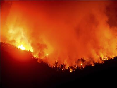 إجلاء 16 ألف شخصا في كاليفورنيا بسبب حرائق الغابات