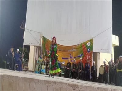 فرقة النيل للغناء الشعبي تقدم فلكلور صعيدي في «صيف بلدنا» بدمياط 