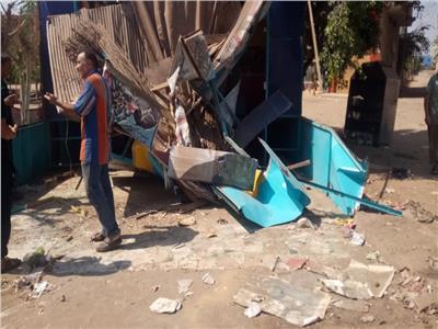 حملة لرفع الإشغالات والمخلفات من شوارع المحلة