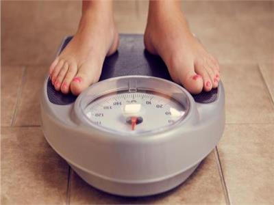 خبيرة تغذية توضح أهمية وقف الشهية أثناء تثبيت الوزن | فيديو