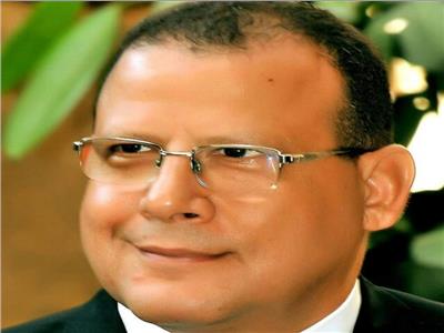 «عمال مصر» يطالب منح الموظف المدمن مهلة للتعافي قبل فصله
