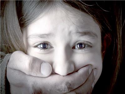 استشاري نفسي: ٧٠٪ من الأطفال تعرضوا للتحرش و٣٥٪ عن طريق الأقارب |فيديو 