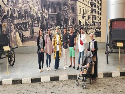 متحف المركبات الملكية يستقبل طلابا من طنطا ضمن النشاط الصيفي للمتاحف