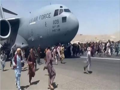 تعرض طائرة عسكرية إيطالية لإطلاق نار في مطار كابول