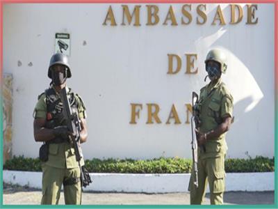 4 قتلى فى إطلاق نار أمام سفارة فرنسا بتنزانيا