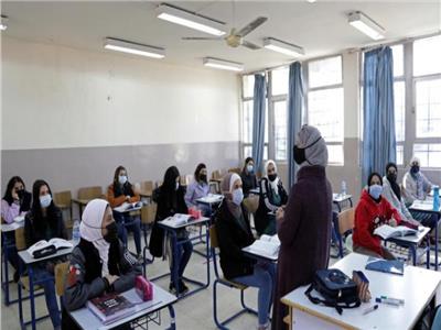 عودة أكثر من 2 مليون طالب أردني الى المدرسة بعد انقطاع عام ونصف