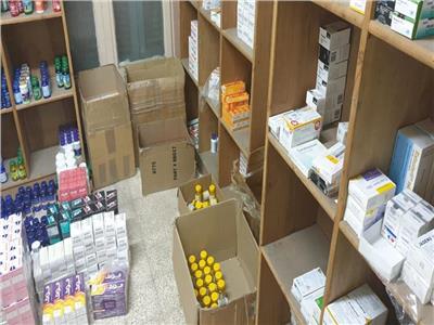 «صحة الإسكندرية»: غلق «ميكانيكي البني آدمين» وضبط أدوية مهربة بمليون جنيه 