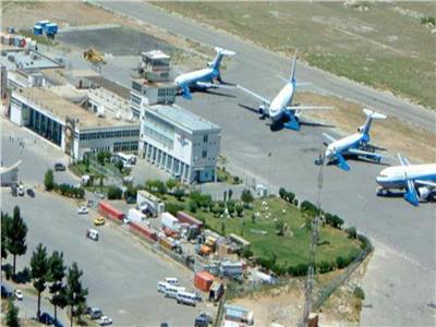 إعادة فتح مطار كابول للرحلات الداخلية واستقبال المساعدات